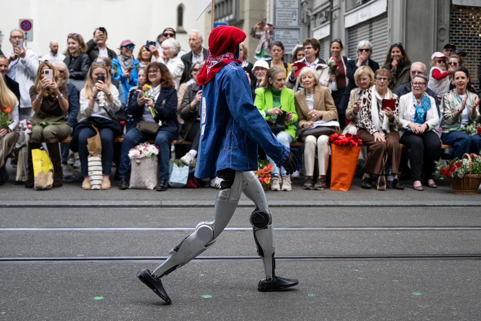 Henrietta at the Sechseläuten parade